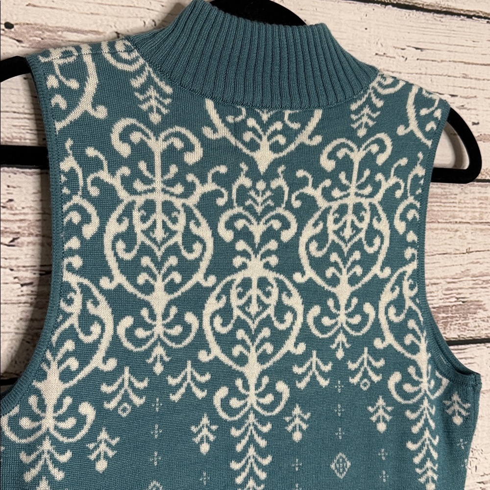 Icelandic Design wool blend Nordic Fair isle sweater vest - Picture 5 of 13